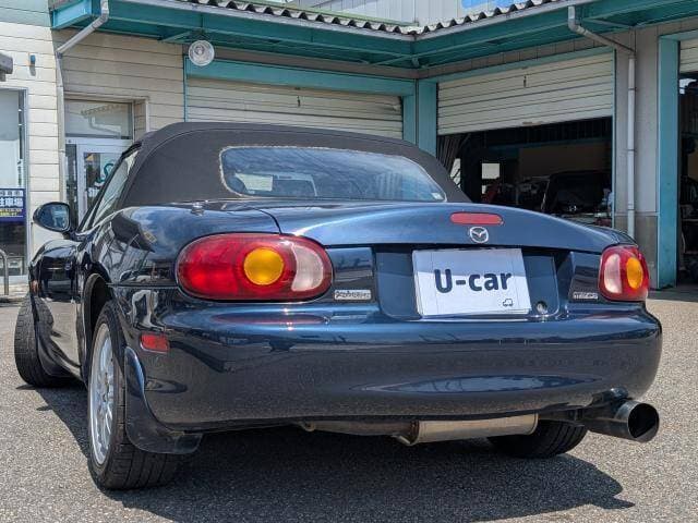 1998 Mazda Roadster (Eunos Roadster / MX-5) JDM car for sale — photo 2 of 20