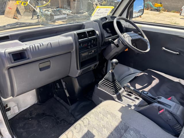 1994 Mitsubishi Minicab JDM car for sale — photo 25 of 25