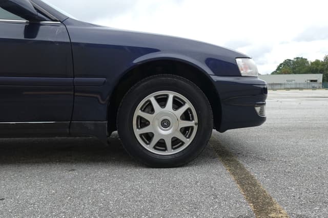 1999 Toyota Chaser JDM car for sale — photo 4 of 17