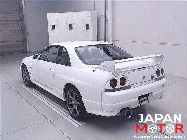 1997 Nissan Skyline JDM car for sale — photo 2 of 11