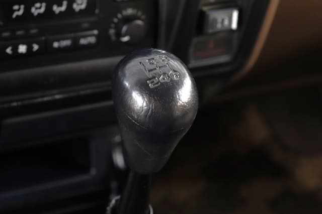 1999 Toyota Land Cruiser Prado JDM car for sale — photo 14 of 25