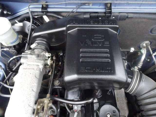 1997 Mitsubishi Pajero Mini JDM car for sale — photo 11 of 20