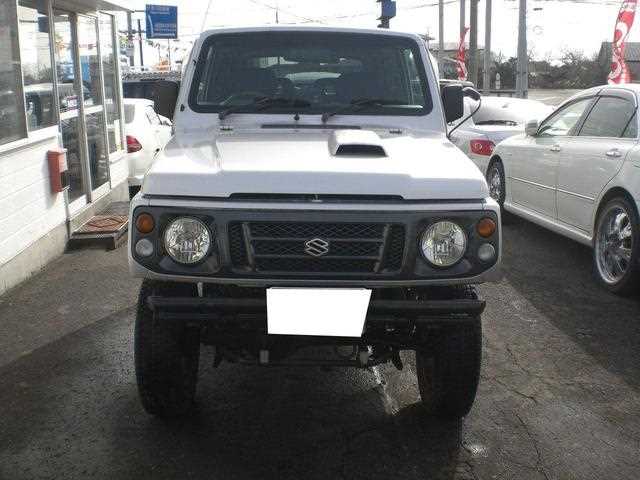 1998 Suzuki Jimny JDM car for sale — photo 2 of 16