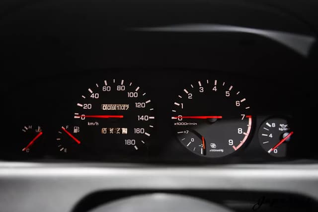 1998 Nissan Skyline JDM car for sale — photo 13 of 25