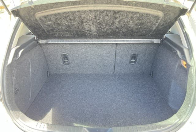 2011 Mazda Axela JDM car for sale — photo 22 of 25