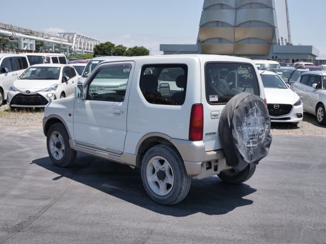 2001 Suzuki Jimny JDM car for sale — photo 7 of 25