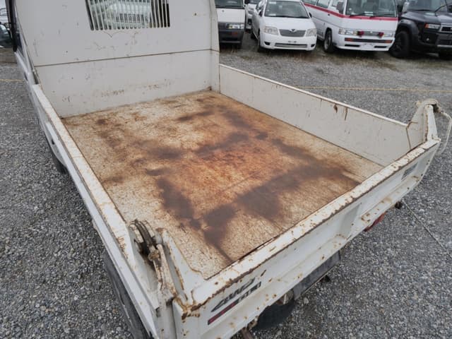 1999 Daihatsu Hijet JDM car for sale — photo 16 of 25