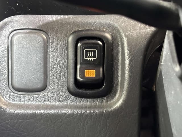 2001 Daihatsu Mira JDM car for sale — photo 15 of 25