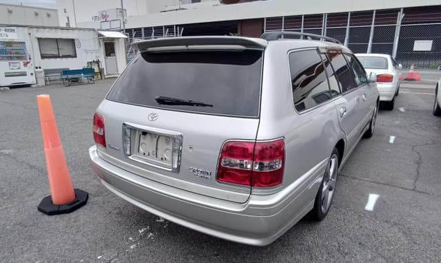 2000 Toyota Crown JDM car for sale — photo 3 of 25