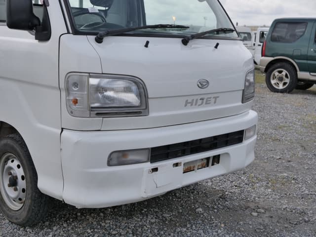 2002 Daihatsu Hijet JDM car for sale — photo 11 of 25