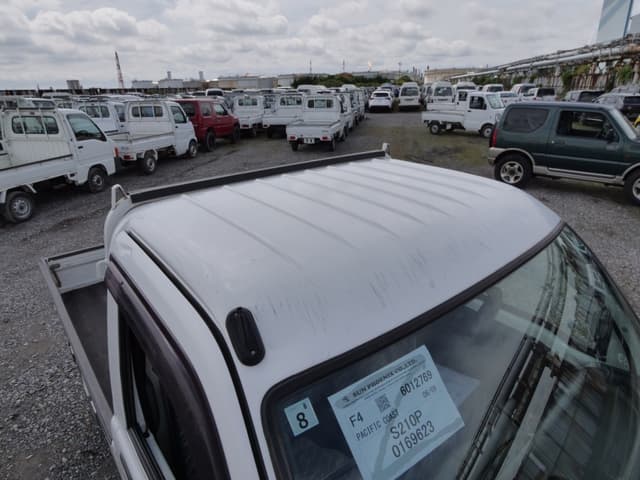 2002 Daihatsu Hijet JDM car for sale — photo 13 of 25
