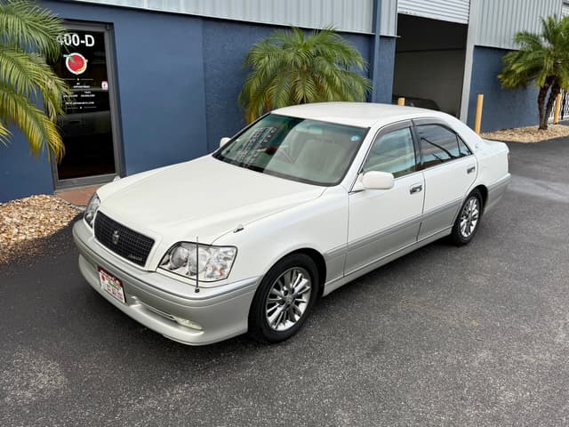 1999 Toyota Crown JDM car for sale — photo 15 of 20