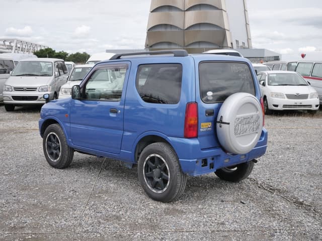 2002 Suzuki Jimny JDM car for sale — photo 7 of 25