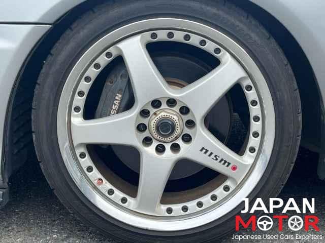 1998 Nissan Skyline JDM car for sale — photo 7 of 12