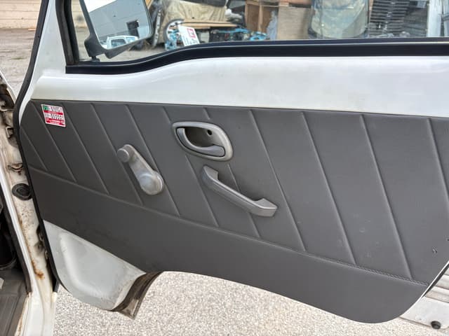 1997 Suzuki Carry JDM car for sale — photo 22 of 25