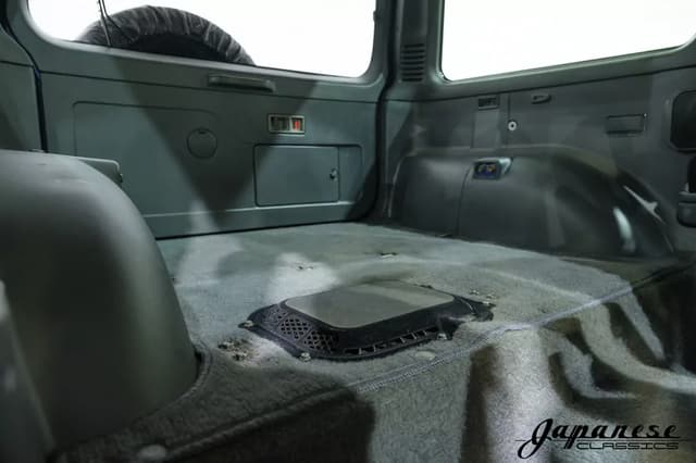 1997 Mitsubishi Pajero JDM car for sale — photo 18 of 25