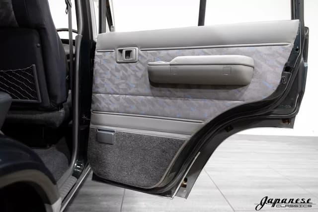 1998 Toyota Land Cruiser JDM car for sale — photo 22 of 25