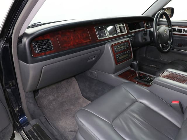 1997 Toyota Century JDM car for sale — photo 14 of 25