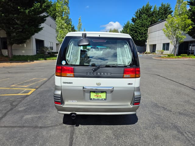 1998 Nissan Elgrand JDM car for sale — photo 4 of 17