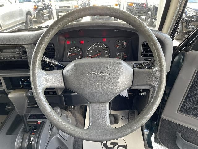1994 Toyota Land Cruiser Prado JDM car for sale — photo 15 of 22