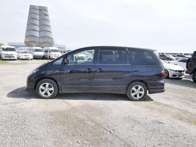 2001 Toyota Estima JDM car for sale — photo 8 of 25