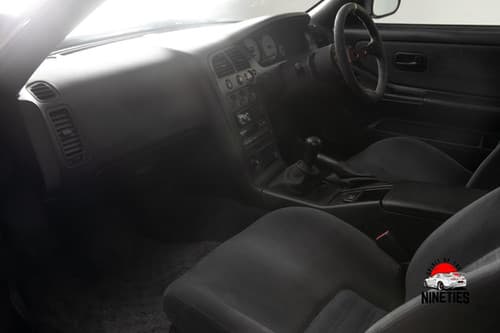 1995 Nissan Skyline JDM car for sale — photo 9 of 10