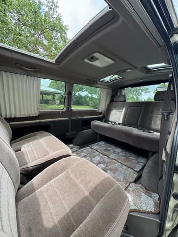 1997 Toyota HiAce JDM car for sale — photo 12 of 25