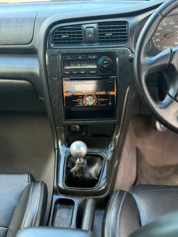 1998 Subaru Legacy JDM car for sale — photo 18 of 21