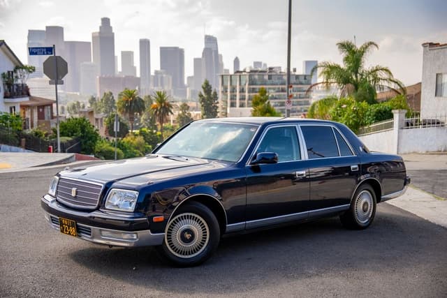 1994 Toyota Century JDM car for sale — photo 13 of 21
