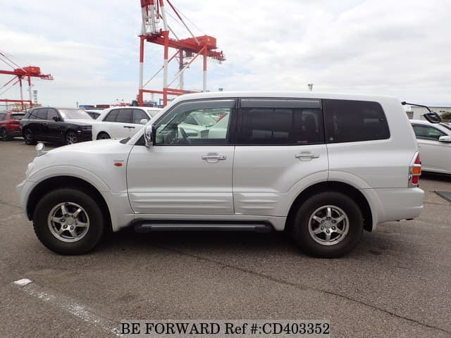 2001 Mitsubishi Pajero JDM car for sale — photo 2 of 20