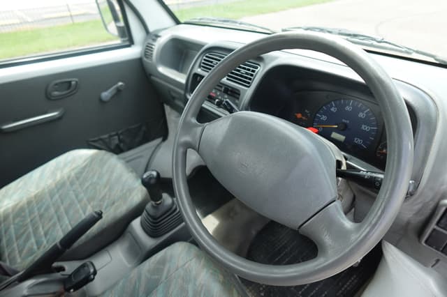 2000 Suzuki Carry JDM car for sale — photo 12 of 17