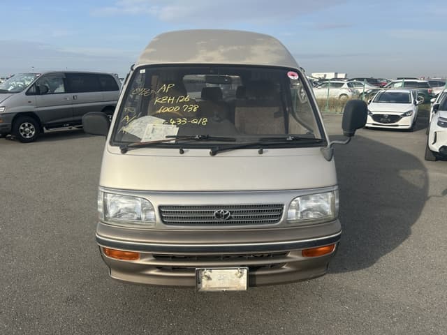 1996 Toyota HiAce JDM car for sale — photo 2 of 25