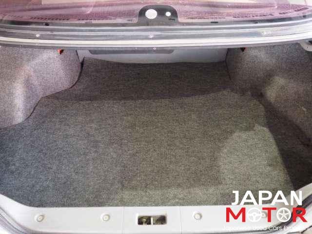 1992 Nissan Skyline JDM car for sale — photo 2 of 25