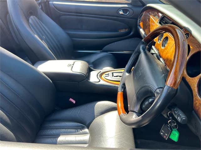 1997 Jaguar JDM car for sale — photo 19 of 22
