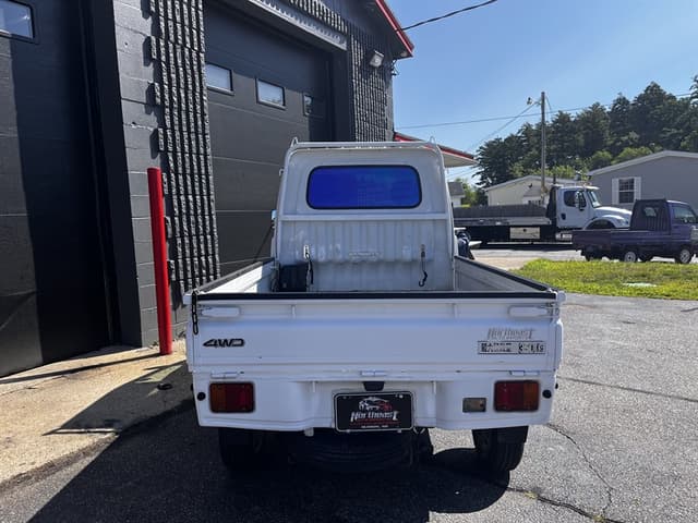 1998 Daihatsu Hijet JDM car for sale — photo 11 of 25