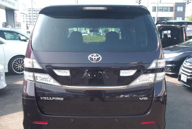 2011 Toyota Vellfire JDM car for sale — photo 3 of 25