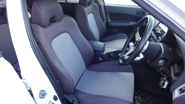 2000 Nissan Skyline JDM car for sale — photo 11 of 14