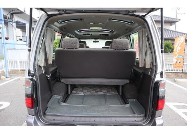 1996 Toyota HiAce JDM car for sale — photo 10 of 25