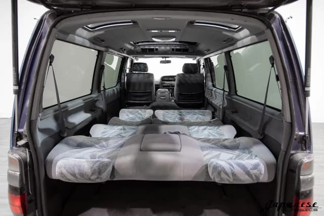1996 Toyota HiAce JDM car for sale — photo 22 of 25
