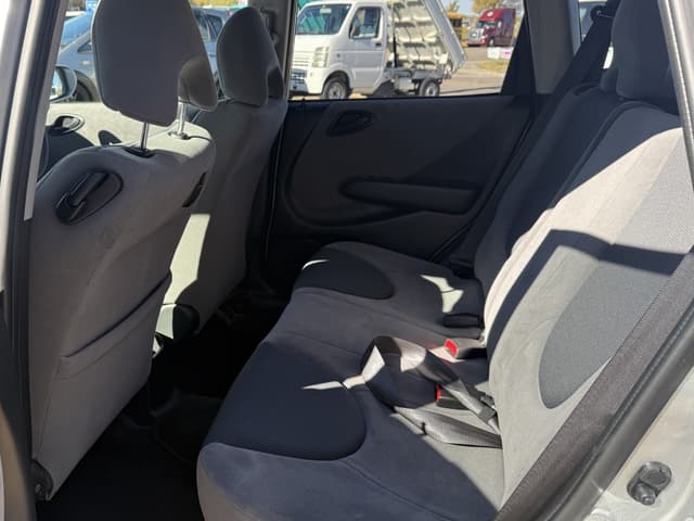 2005 Honda Fit JDM car for sale — photo 8 of 10