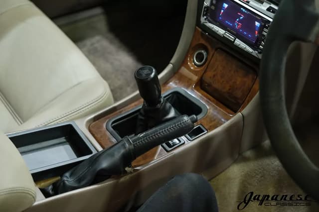1997 Nissan Laurel JDM car for sale — photo 10 of 25