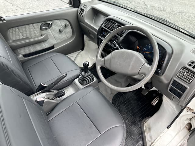 2001 Suzuki Carry JDM car for sale — photo 11 of 16