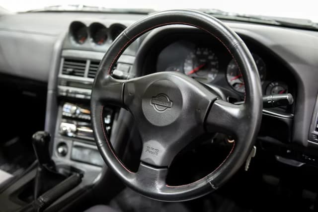 1998 Nissan Skyline JDM car for sale — photo 13 of 25