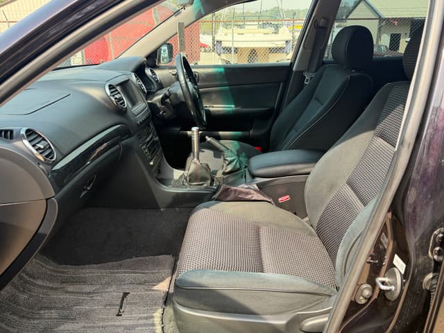 2001 Toyota Verossa JDM car for sale — photo 12 of 17