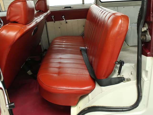 1975 Mitsubishi Jeep JDM car for sale — photo 21 of 25