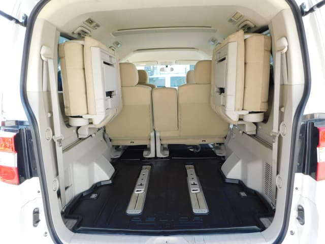 2007 Mitsubishi Delica JDM car for sale — photo 6 of 8