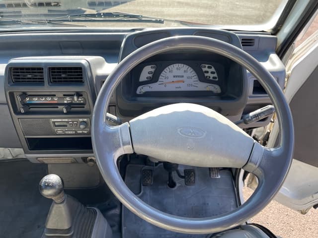 1997 Mitsubishi Minicab JDM car for sale — photo 17 of 25
