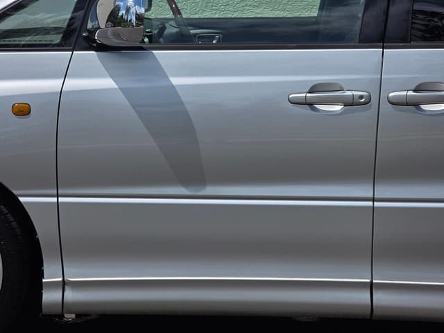 2000 Toyota Estima JDM car for sale — photo 4 of 10