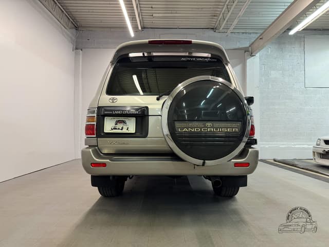 1998 Toyota Land Cruiser JDM car for sale — photo 17 of 25