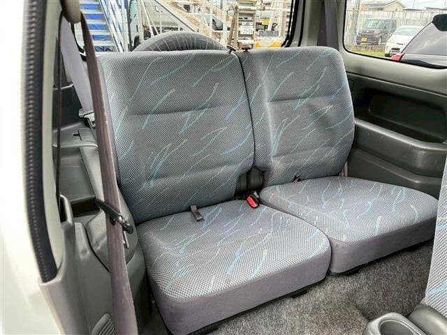 2000 Suzuki Jimny JDM car for sale — photo 15 of 20